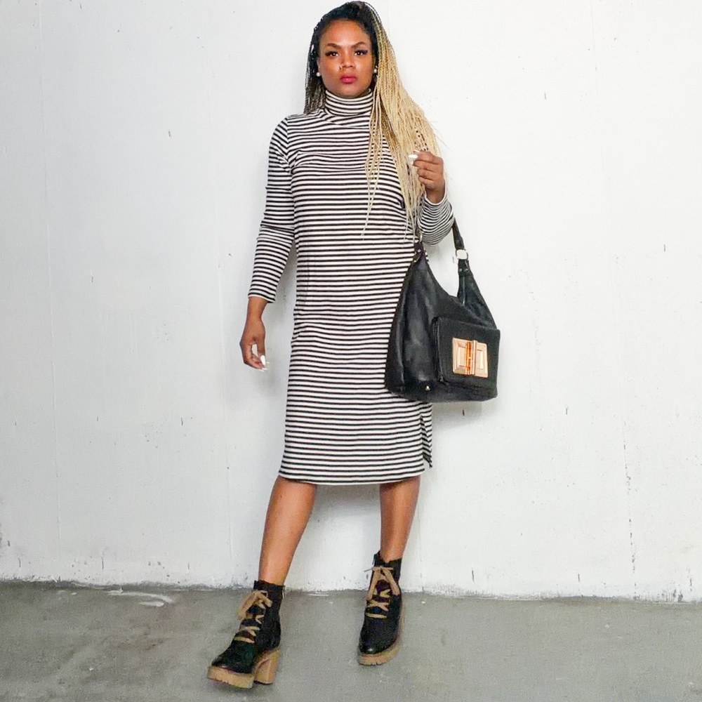 Joe Fresh Black and White Striped Long Sleeve Dress, L - Picture 1 of 10